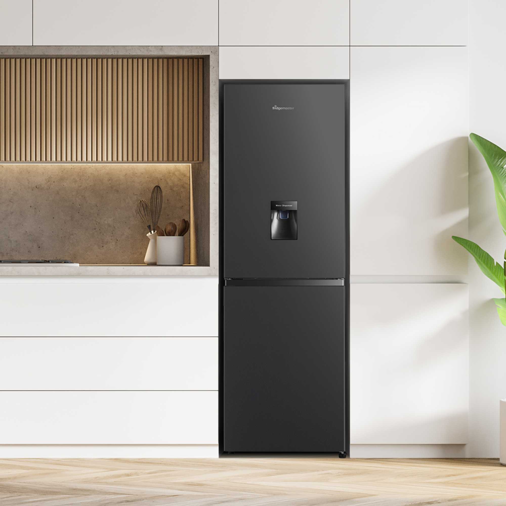 MC55240DEB 252l Fridge Freezer with Water Dispenser