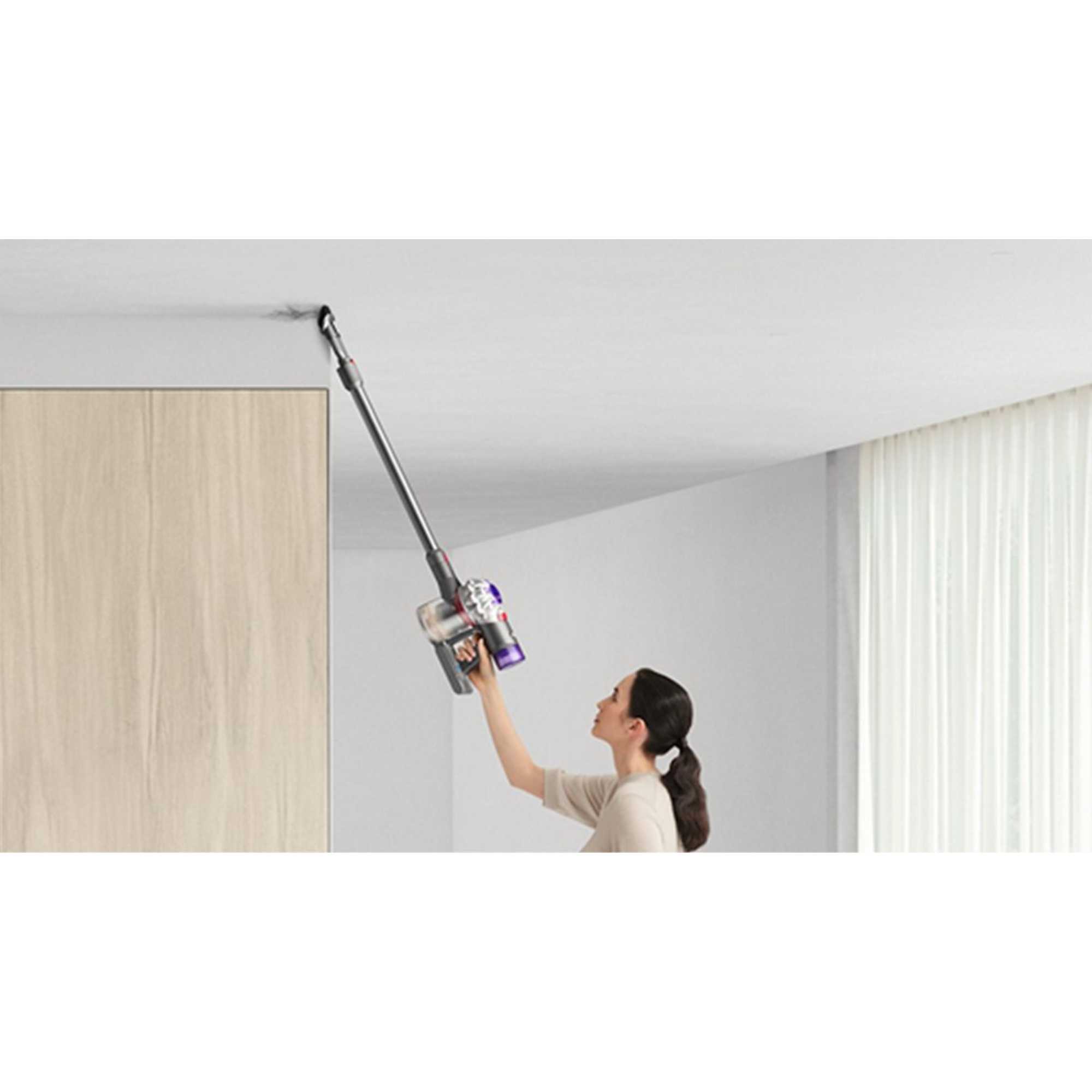 V8 Total Clean Upright Vacuum, Silver