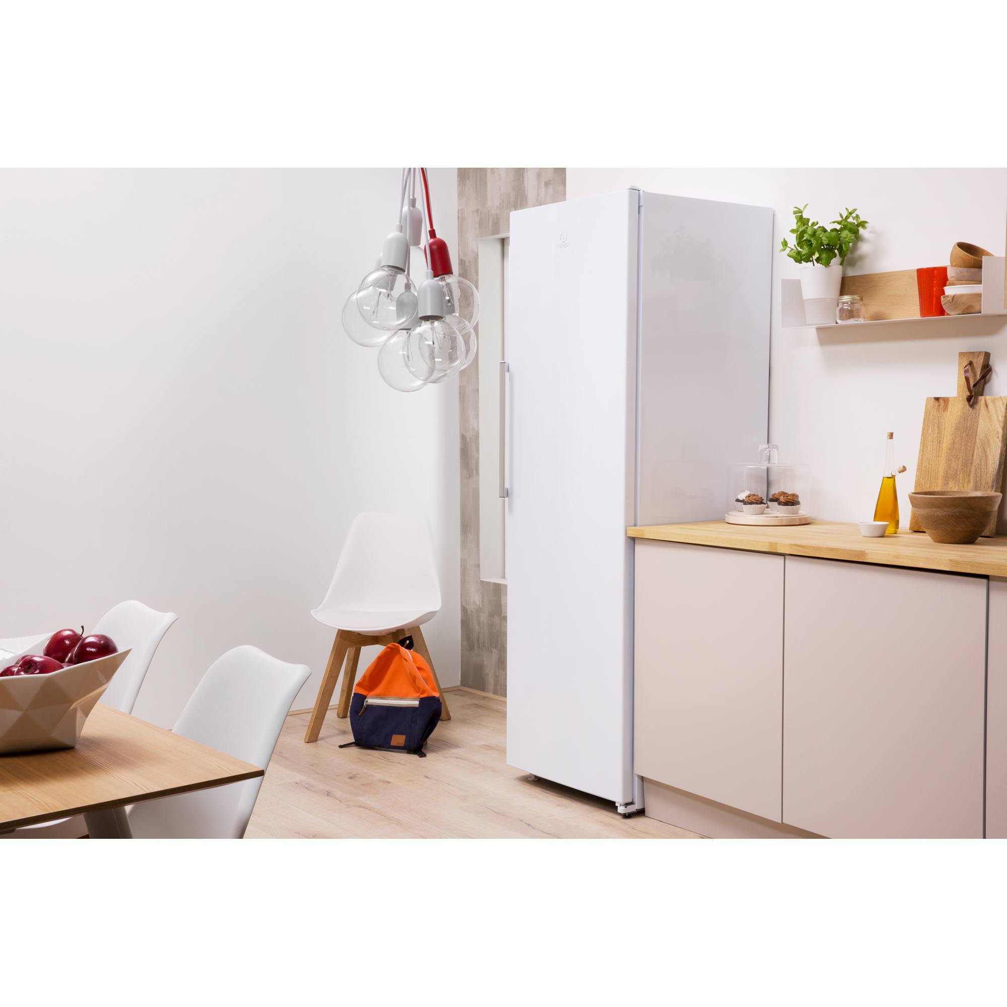 SI81QWDUK.1 Auto Defrost Tall Fridge