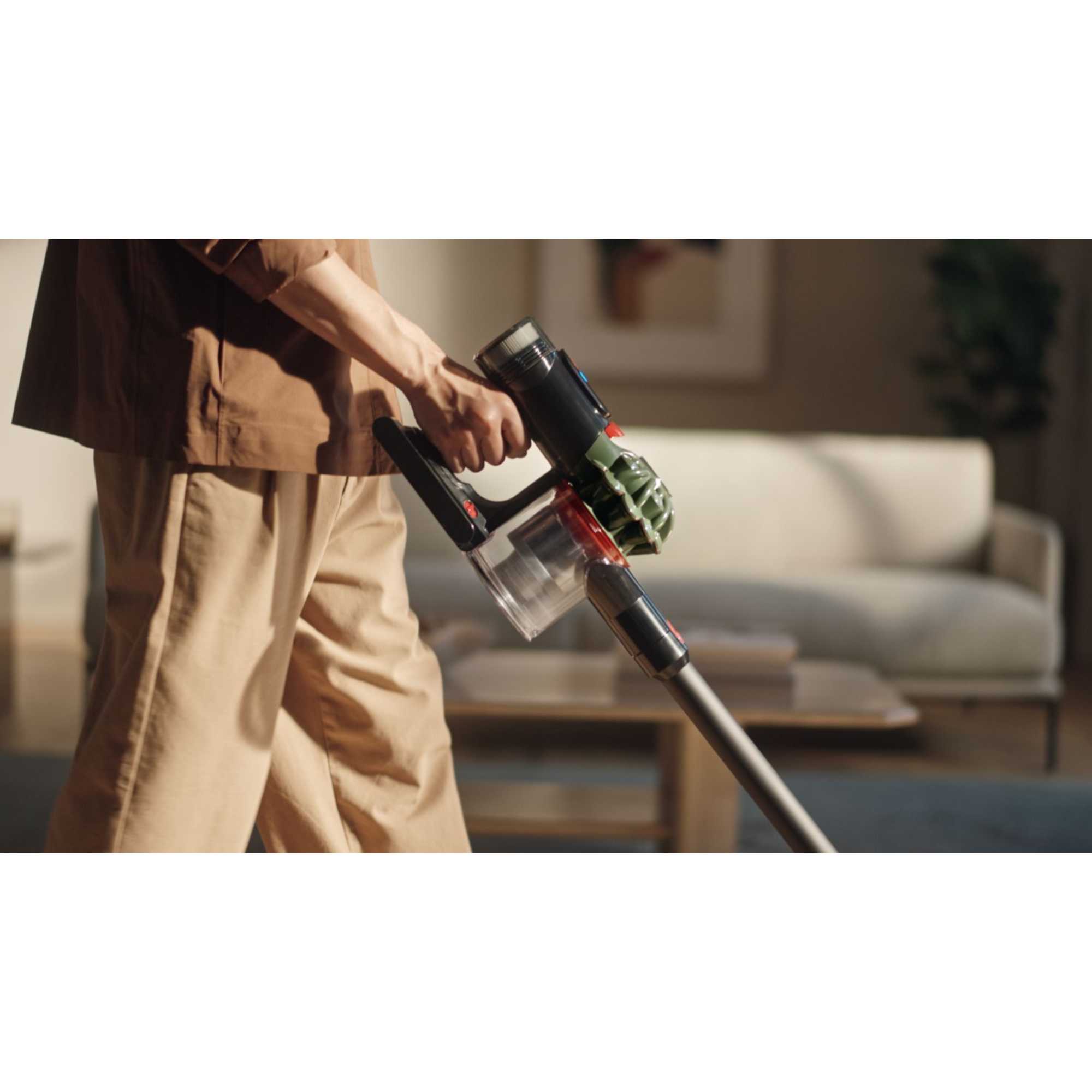 V8 Cyclone Cordless Vacuum