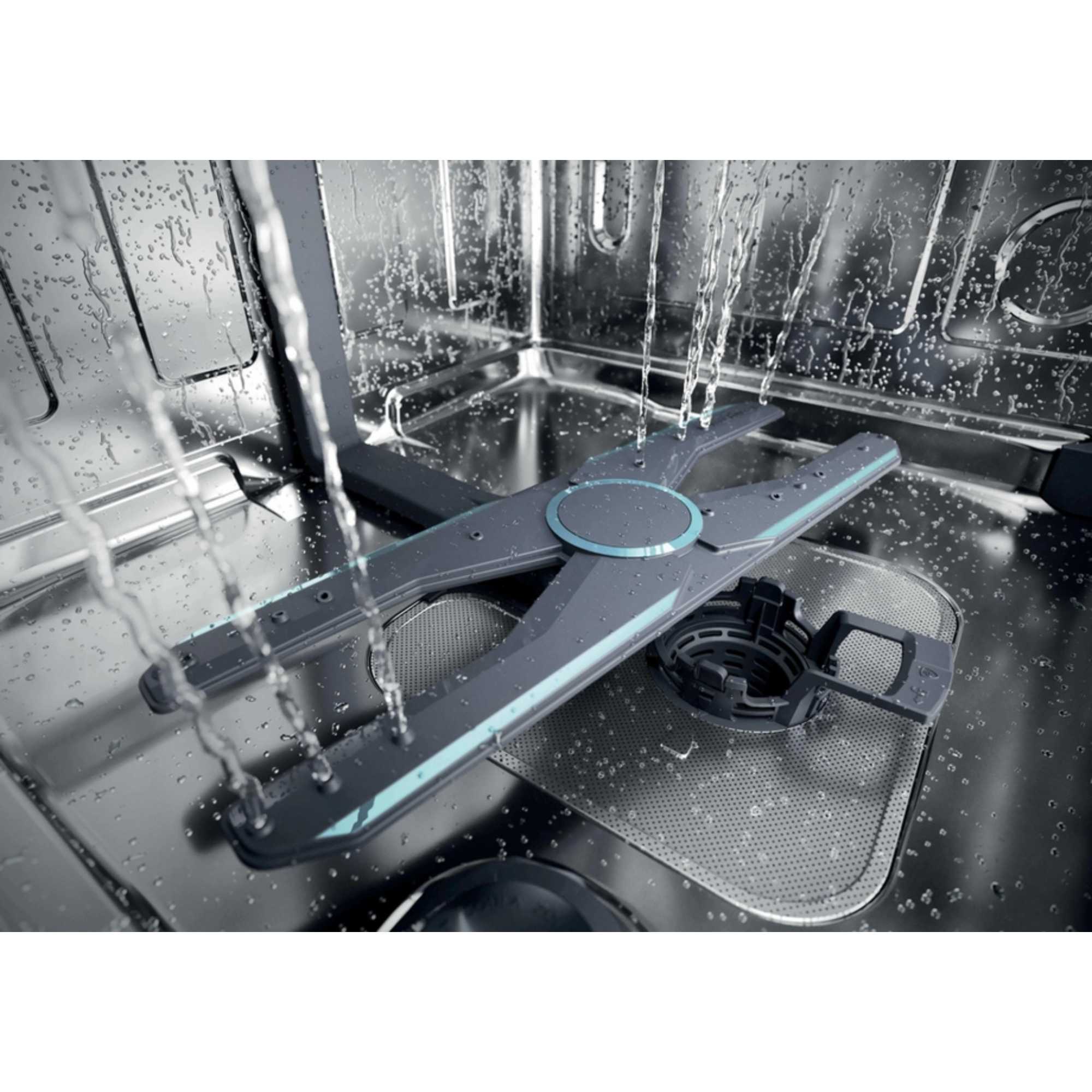 Freestanding Full-Sized Dishwasher - XF6B2M3BX-80