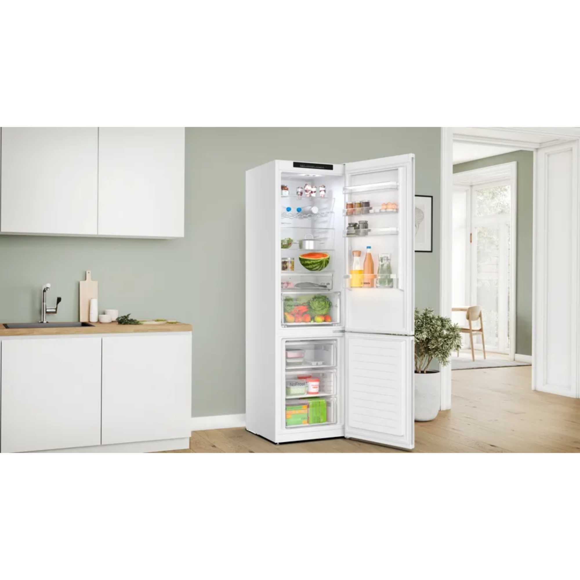 Series 4 KGN392WDFG Total No Frost Fridge Freezer