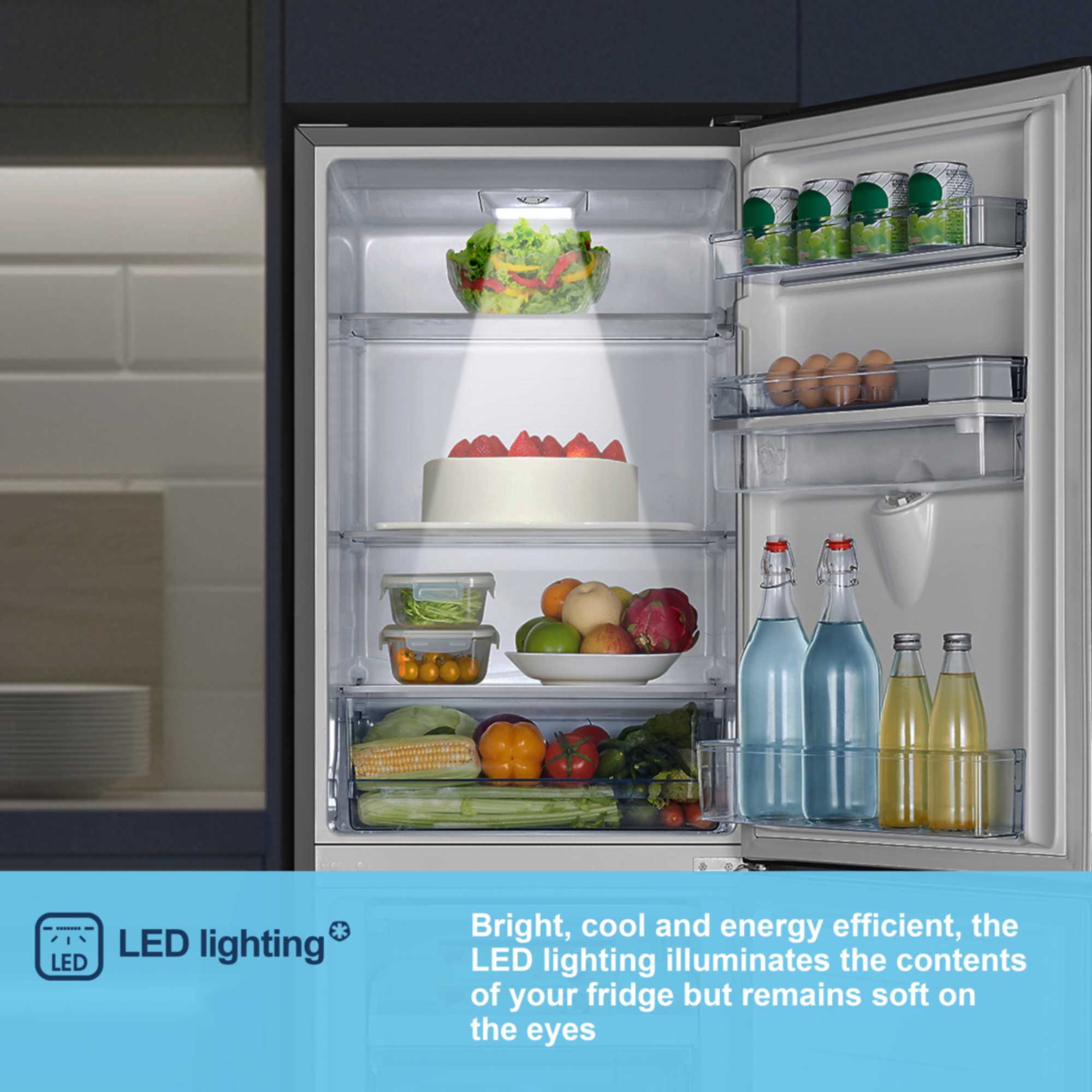 MC55240DES 252l Fridge Freezer with Water Dispenser - Silver