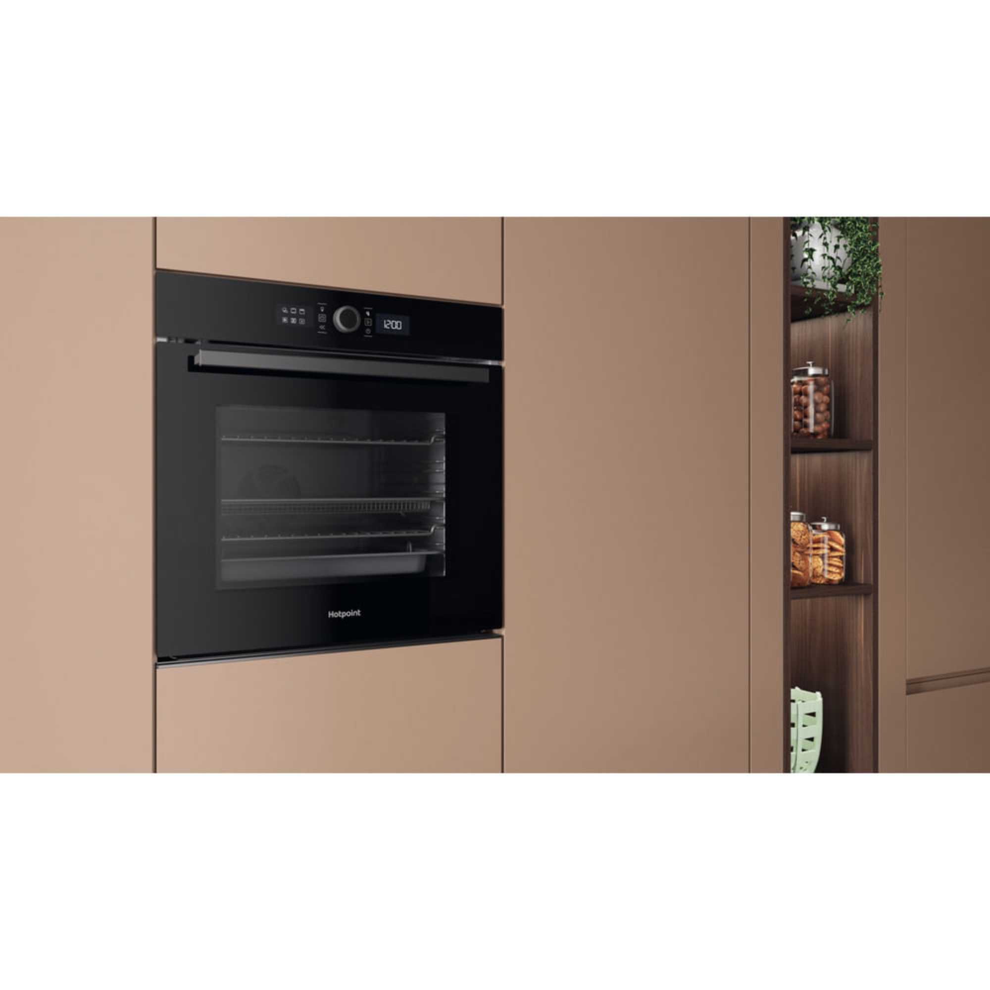 HOI4S8PM0BUK Class 4 60cm Built-In Single Pyrolytic Oven - Black